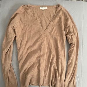 Prologue Thin v-neck camel sweater